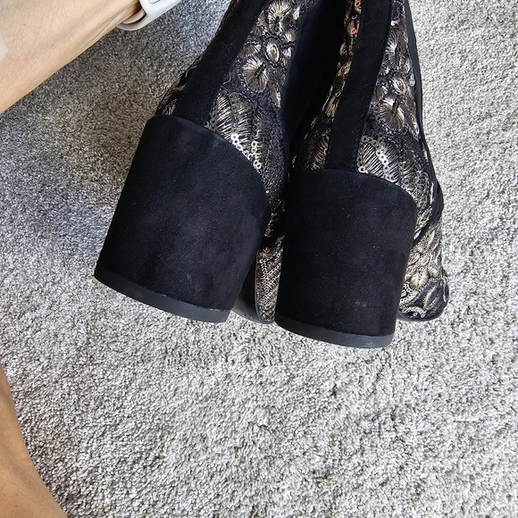 Stuart Weitzman Mediate Black Radiant Velvet Gold Sequins bootie Size 10 - Picture 10 of 17